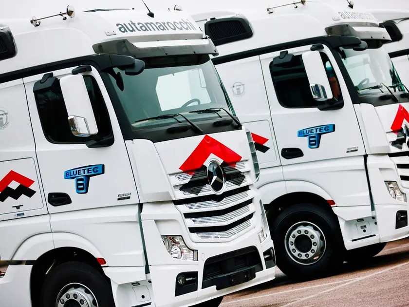 Alcune motrici per camioni di Auta Marocchi, azienda leader italiana dell'autotrasporto leader sul mercato europeo