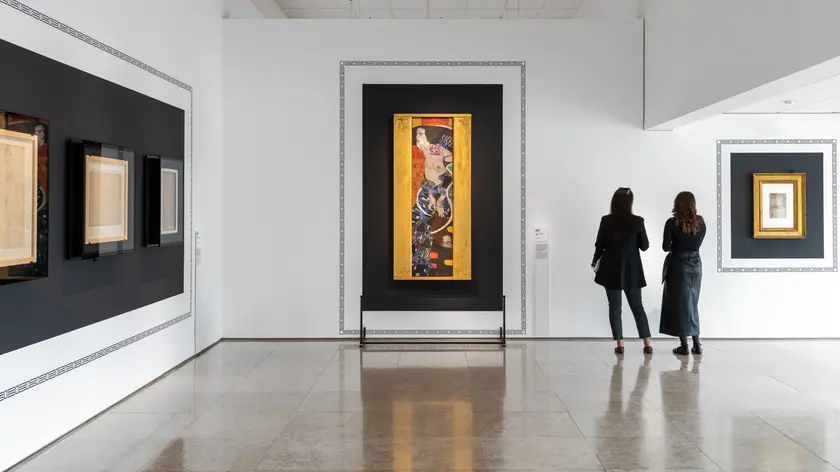 L'allestimento della mostra al Muvec di Mestre