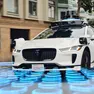 Un’auto a guida autonoma (Waymo)