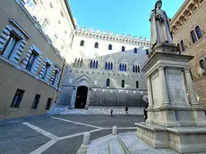Rocca Salimbeni, quartier generale del Monte dei Paschi di Siena, banca al centro del risiko