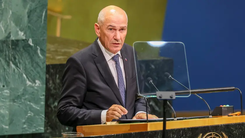 Il premier sloveno Janez Jansa (foto Epa)