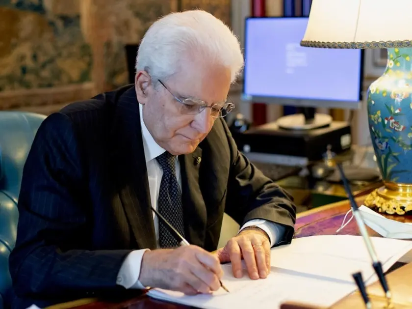 Mattarella: «Nessun lavoro può mettere in pericolo la vita di chi lo svolge»