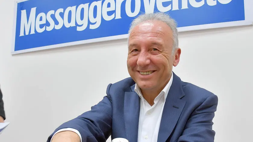 Alberto Zaccheroni in una visita a Sport Business Forum