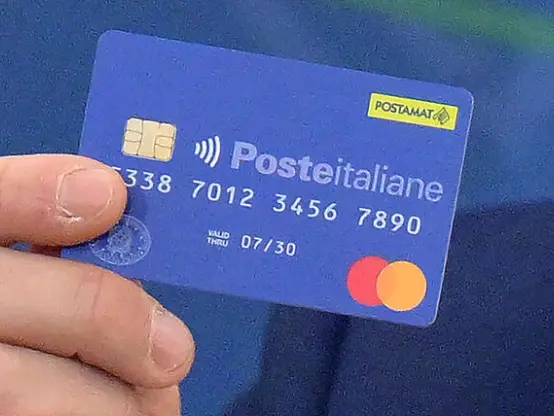 La carta Dedicata a te funziona come una normale prepagata