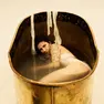 Elisa in una scena del documentario “Kintsugi… e sono la mia opera”