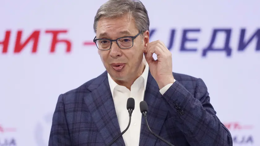 Vučić ammette la sconfitta