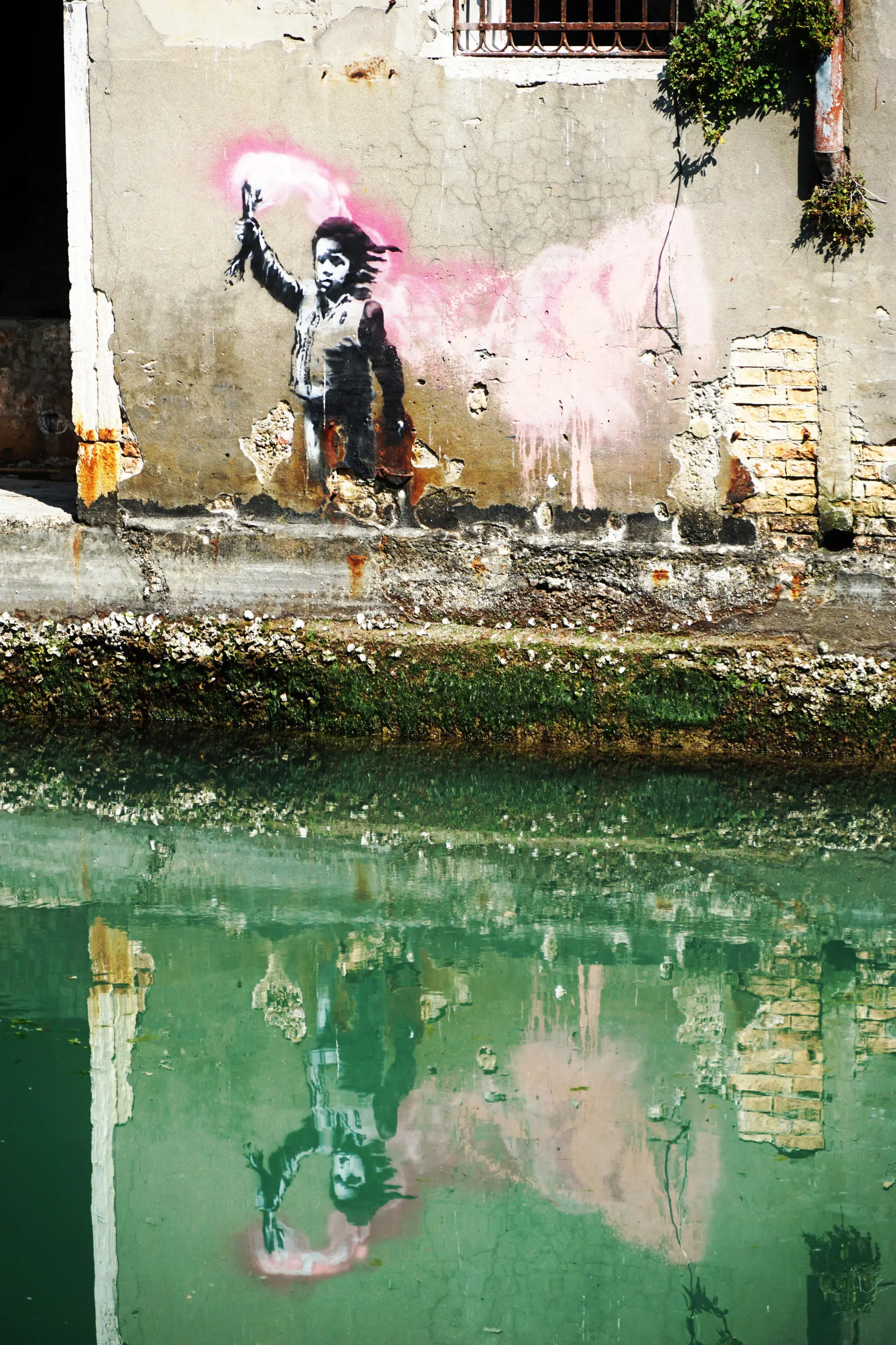 Il Migrante Bambino di Banksy
