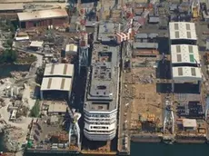 Una veduta dello stabilimento Fincantieri a Sestri Ponente