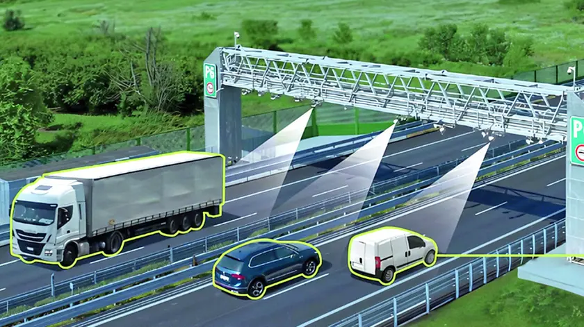 Il sistema di funzionamento del Free Flow che dal primo settembre entrerà in funzione lungo l’autostrada Asti-Cuneo