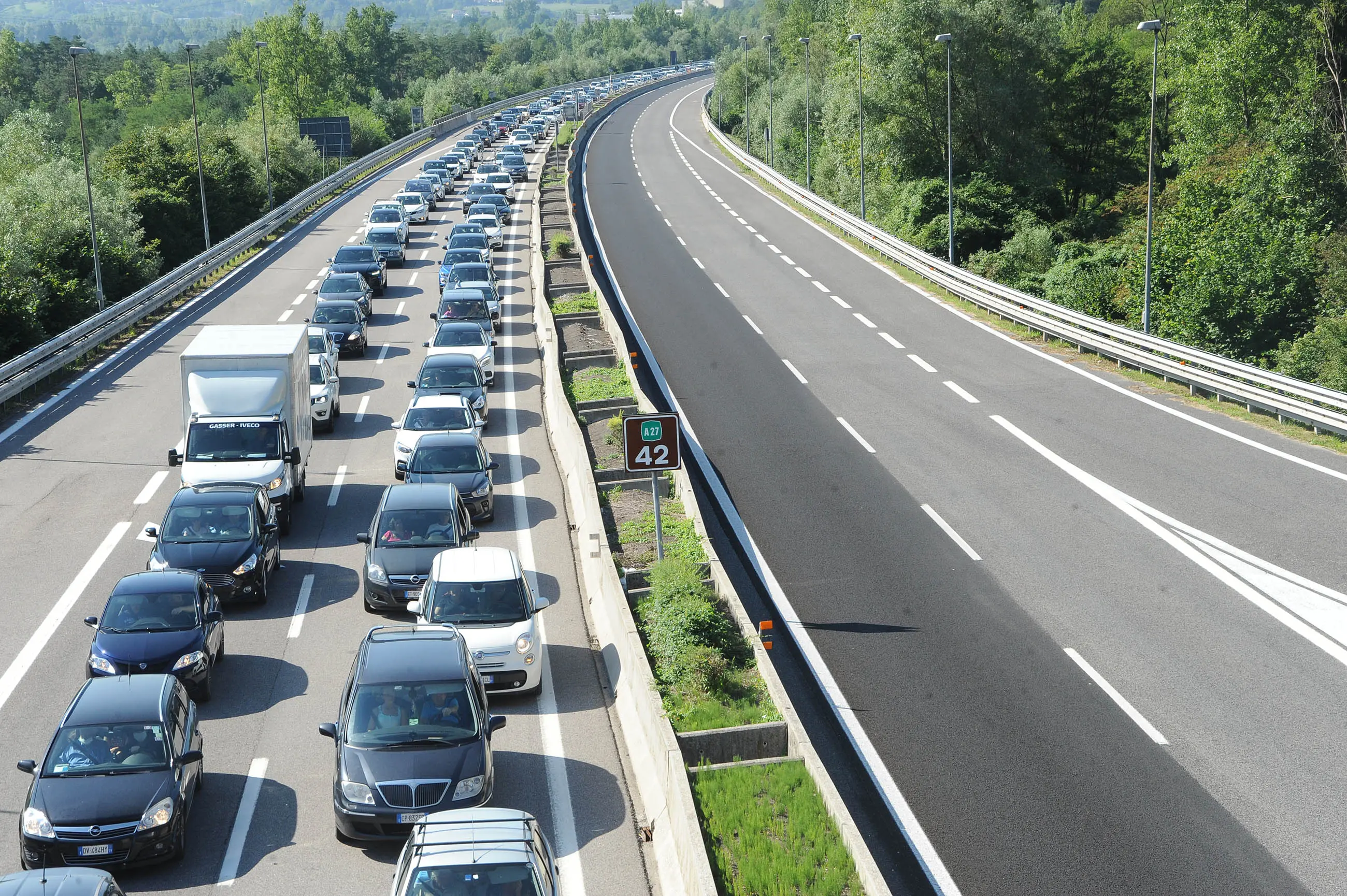 Code estive lungo la A27 in direzione nord, ossia verso Cortina