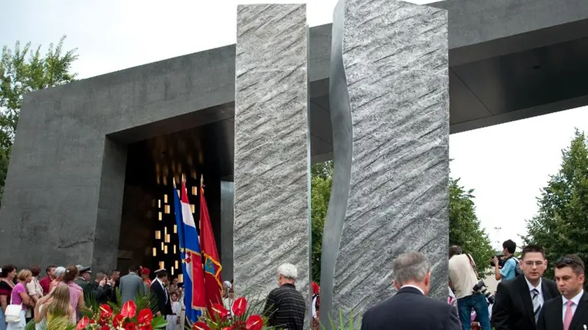 Il monumento a Oluja