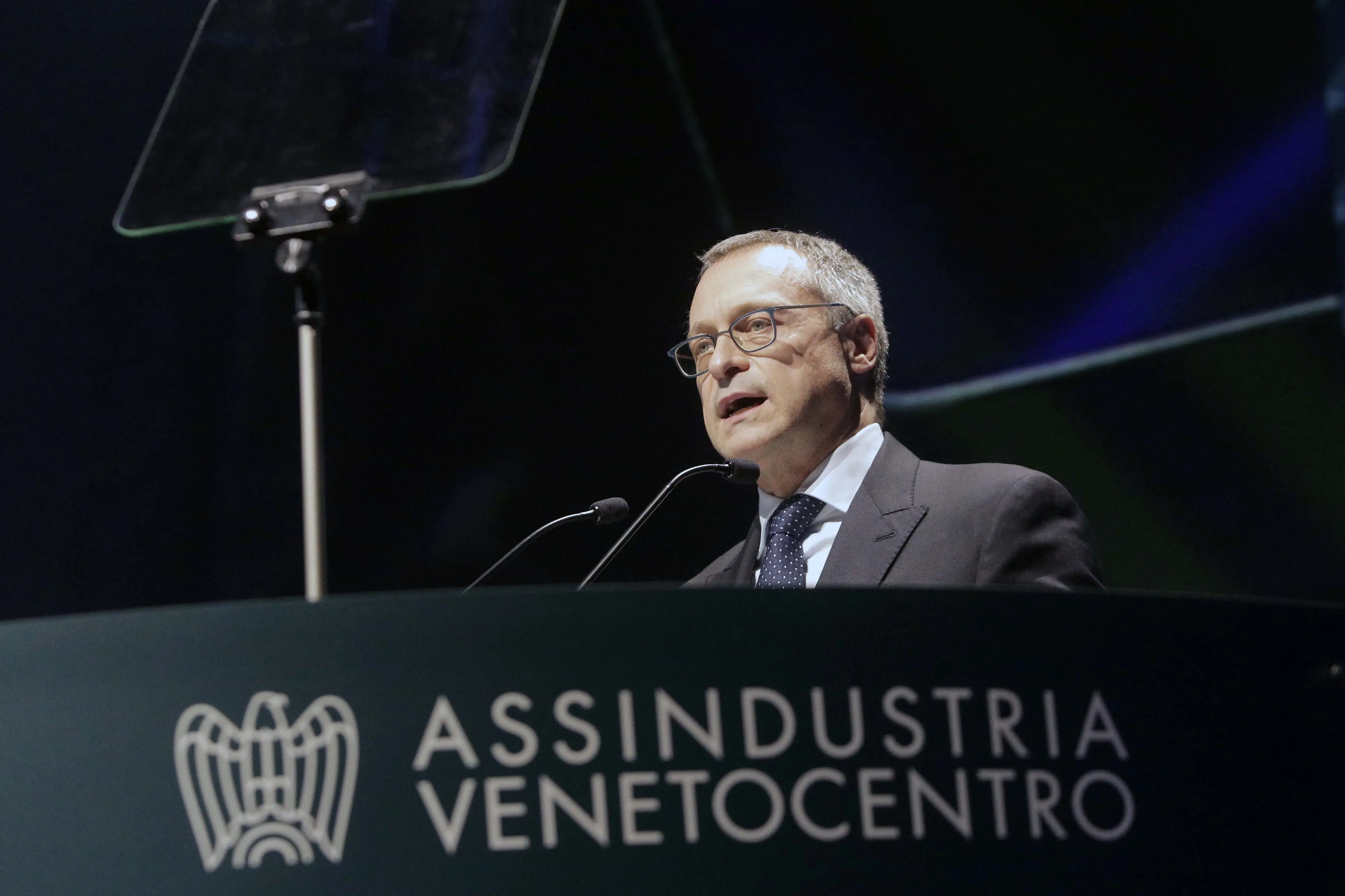 Carlo Bonomi all'assemblea di Confindustria Venetocentro