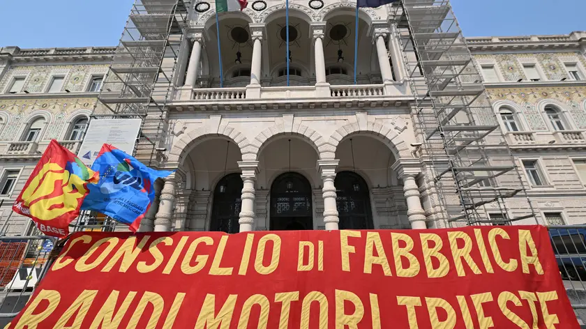 Silvano Trieste 2022-07-21 Piazza Unita' d' Italia, presidio Wartsila ph Massimo Silvano