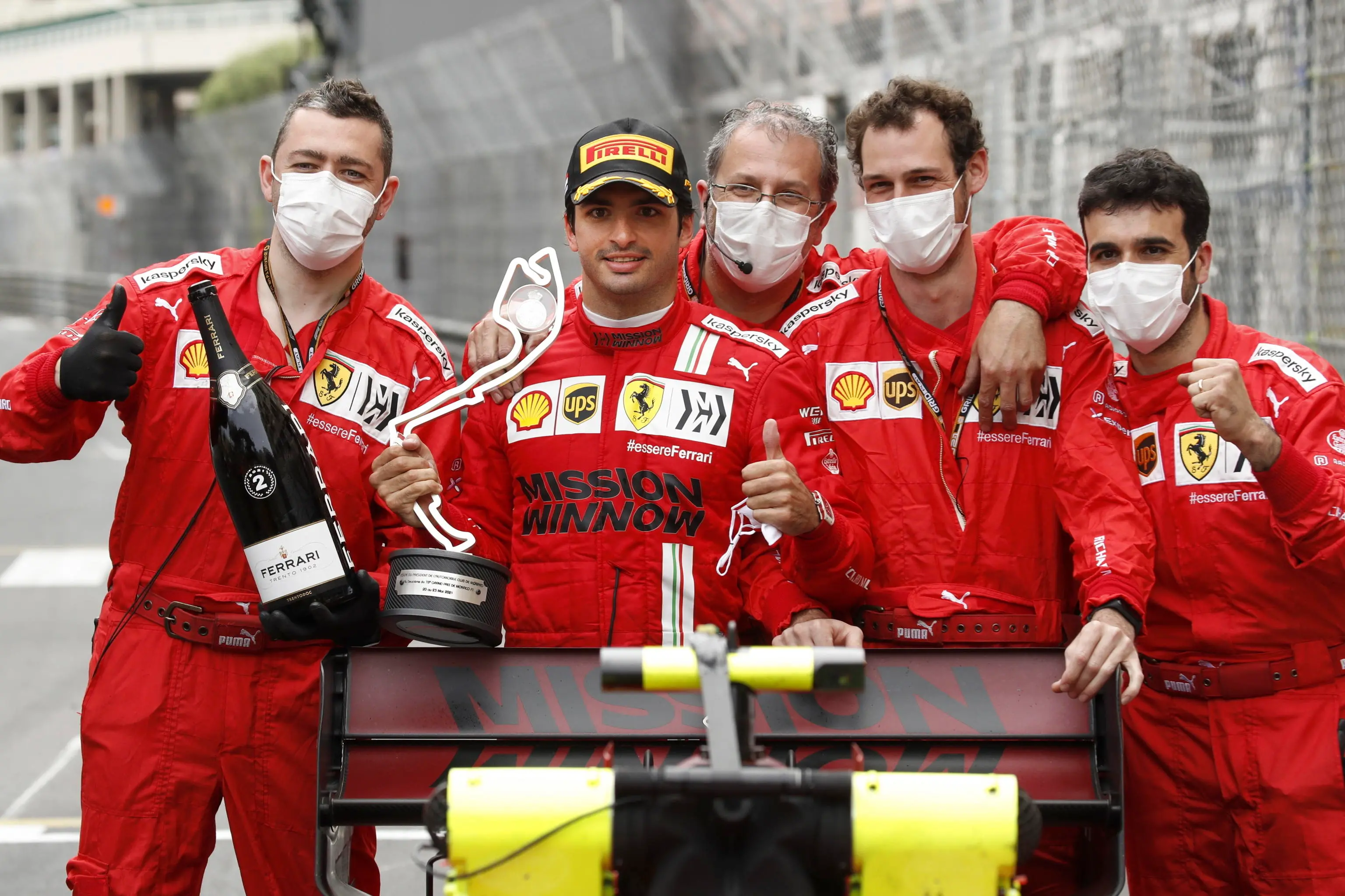 La soddisfazione del team Ferrari per il primo podio stagionale