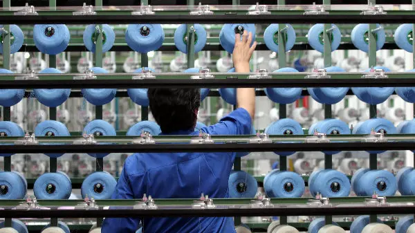 TESSITURA MONTI FILATURA FILATO FILATI FILO OPERAIA TELAI TESSUTI INDUSTRIA TESSILE