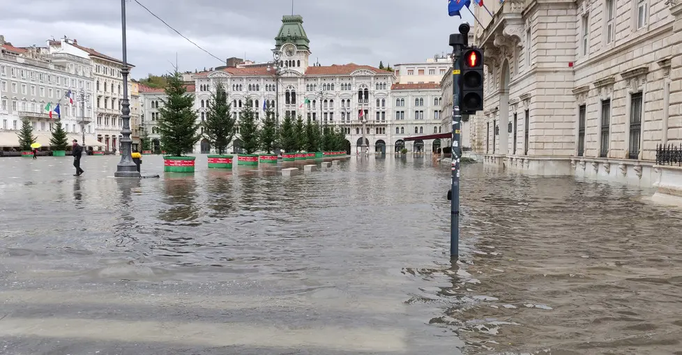 Lasorte Trieste 13/11/19 - Piazza Unità, Alta Marea, Acqua Alta