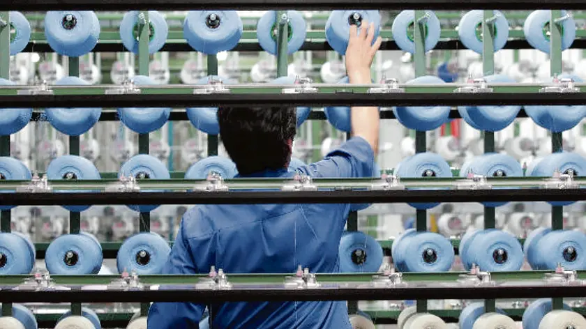 TESSITURA MONTI FILATURA FILATO FILATI FILO OPERAIA TELAI TESSUTI INDUSTRIA TESSILE
