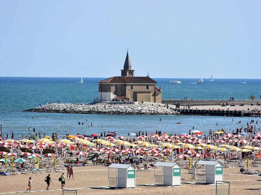 COLUCCI - DINOT OMMASELLA - CAORLE - SPIAGGIA PIENA E CODA RIENTRO