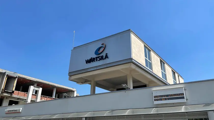 La RSU all'uscita dello stabilimento Wartsila al termine di un'assemblea per presidiare a oltranza e "vigilare che dal sito produttivo non escano asset industriali o macchinari" a Bagnoli della Rosandra, 15 luglio 2022. ANSA/ALICE RITA FUMIS