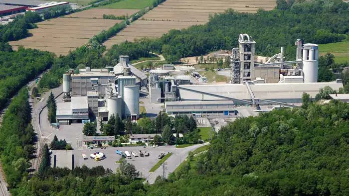 Lo stabilimento di Fanna Cementi del gruppo Buzzi acquistato da Alpacem Cementi Italia
