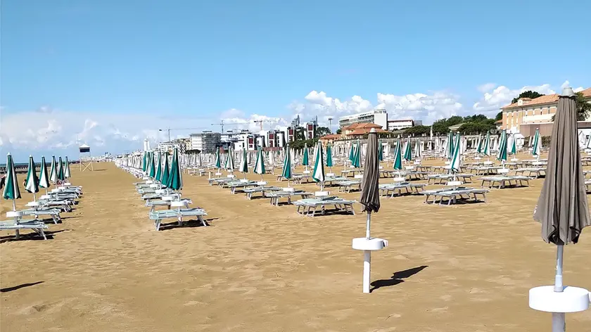 BARON - TOMMASELLA - JESOLO - INIZIATIVA “IO VADO IN SPIAGGIA “