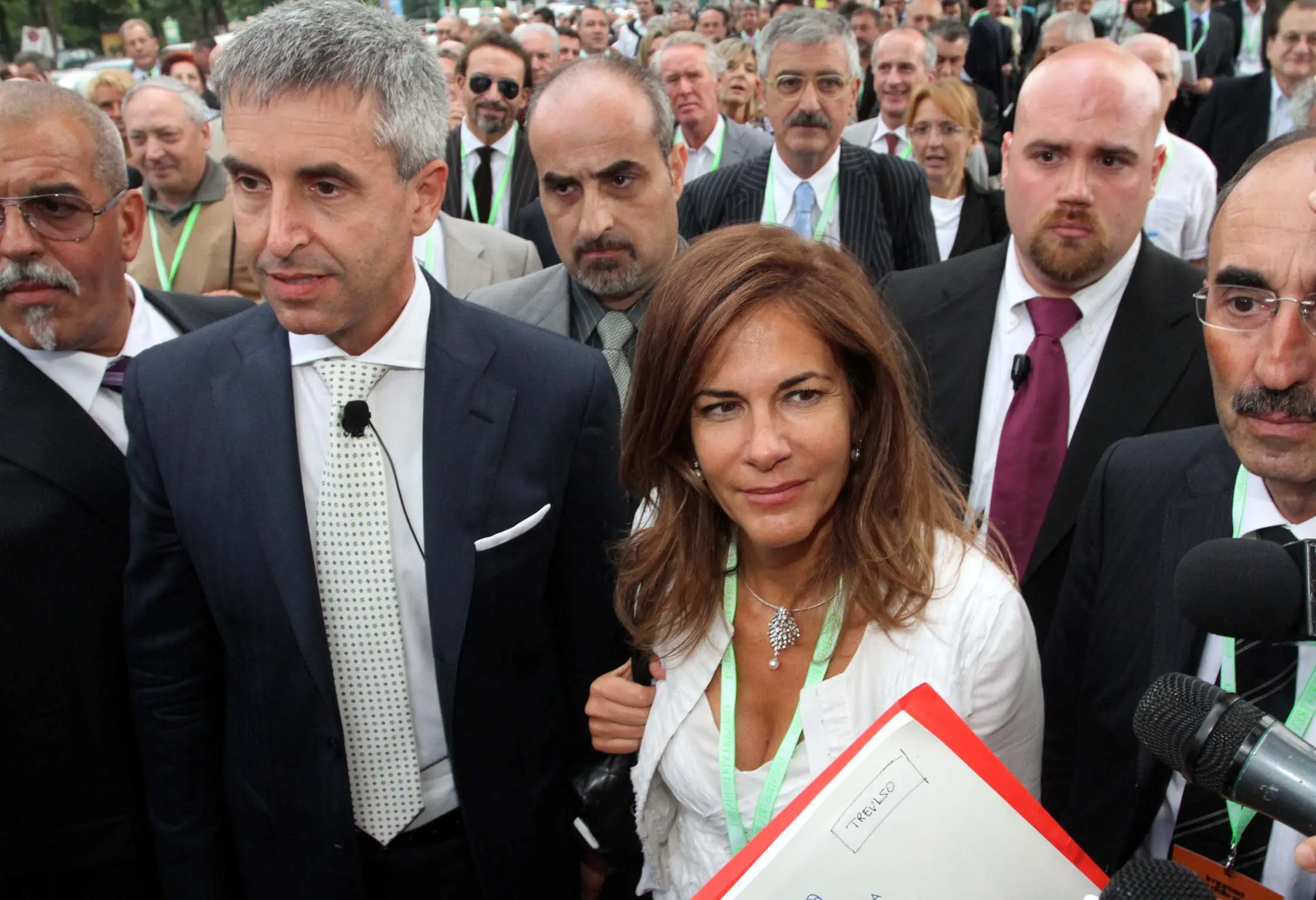 Alessandro Vardanega con Emma Marcegaglia il giorno della marcia