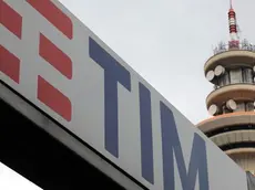 La sede di Tim a Rozzano (Milano), dove si svolge l'assemblea chiamata a nominare il nuovo cda, 4 maggio 2018. ANSA / MATTEO BAZZI