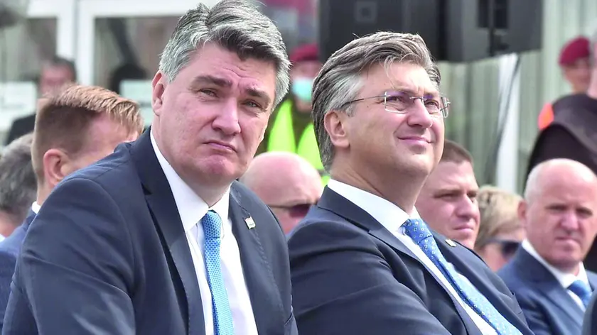 PRESIDENTE E PRIMO MINISTRO: ZORAN MILANOVIć (A SINISTRA) E ANDREJ PLENKOVIć (DA VECERNJI.HR)