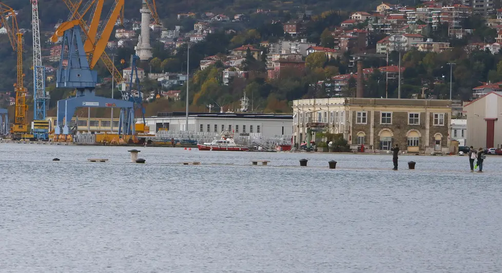 Lasorte Trieste 13/11/19 - Molo Audace, Alta Marea, Acqua Alta