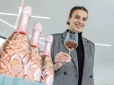 Viktoria mostra il Rosé “Velère”, al punto vendita Astoria di Susegana