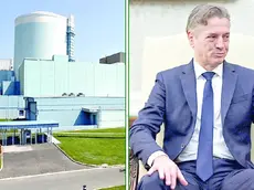 La centrale di krško e a destra, il premier della Slovenia Robert Golob