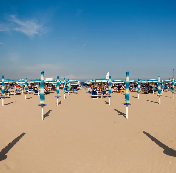 La spiaggia di Sottomarina dove la stagione parte con Pasqua