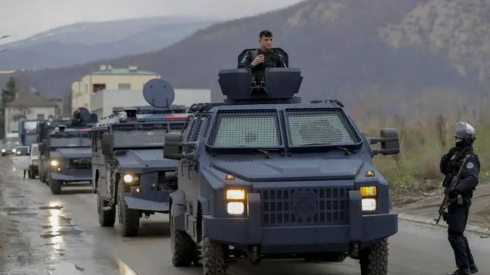 epa06630843 A convoy with Kosovo's police special unit carrying detained head of the Serbian government's Office for Kosovo, Marko Djuric, in Mitrovica, Kosovo, 26 March 2018. Kosovo Police special unit detained head of the Serbian governmentÃs Office for Kosovo, Marko Djuric, in northern city of Mitrovica for entering Kosovo despite a ban on his presence. EPA/VALDRIN XHEMAJ