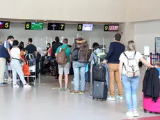 de polo agenzia foto film treviso riapertura aeroporto canova prima giornata di volo interviste