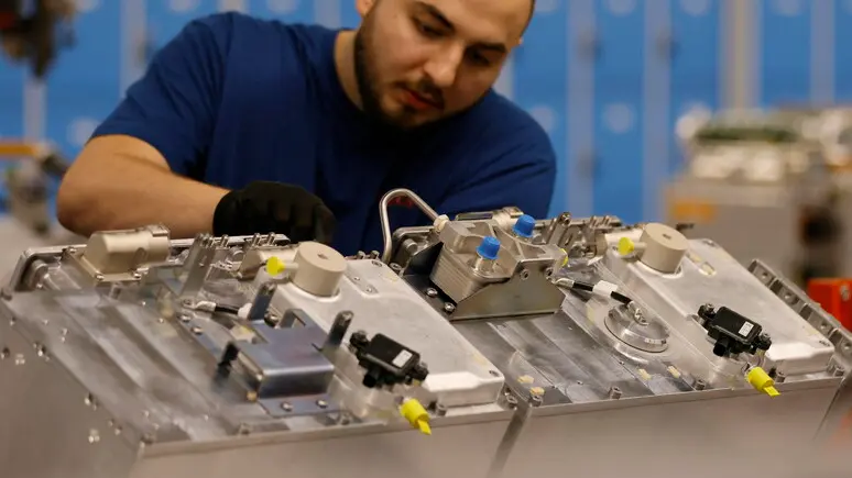 Tra i settori in calo c'è anche quello dell'industria meccanica