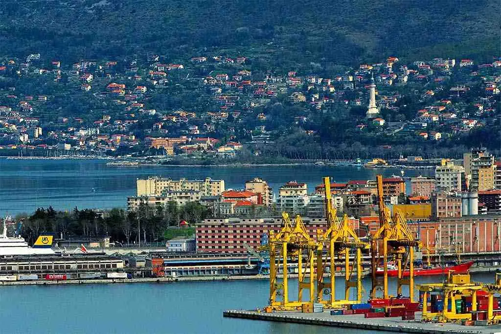 Il porto di Trieste